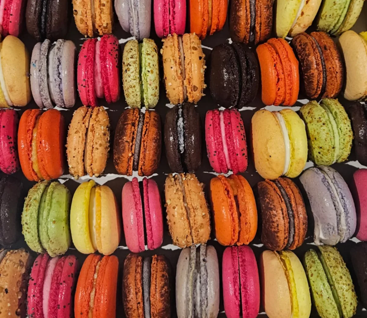 Coffret de macarons – Jade's Pastry, pâtisserie à Lardy